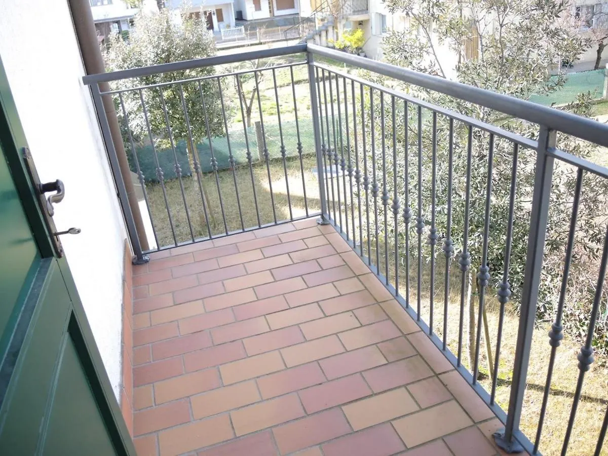 Two-Bedroom Flat With Balcony And Private Garden - By Beahost Rentals Bibione Apartment